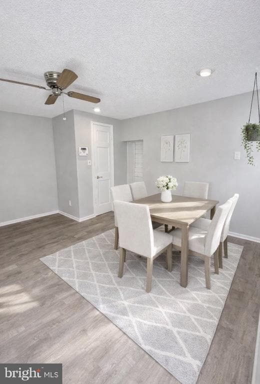 Building Photo - 125 Maple St