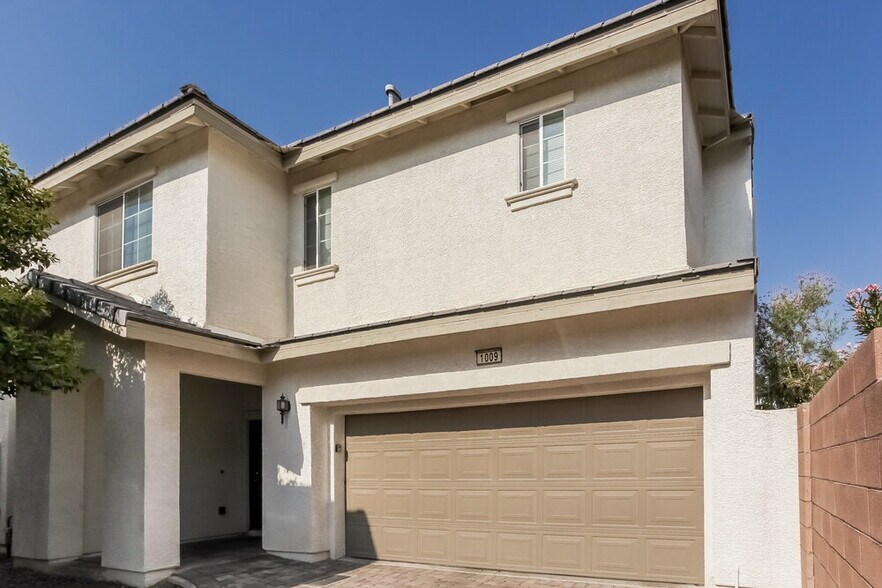 Building Photo - 1009 Sunny Acres Ave
