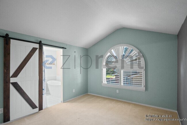 Building Photo - 7898 Gate Way