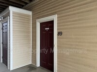 Building Photo - 2323 E Porter Ave