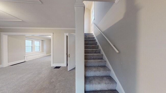 Building Photo - Brooklyn Centre neighborhood - 3  bedroom/...