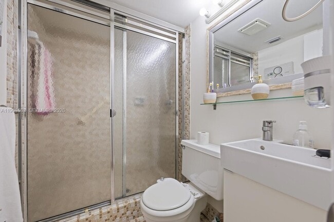 Building Photo - 200 Gate Rd