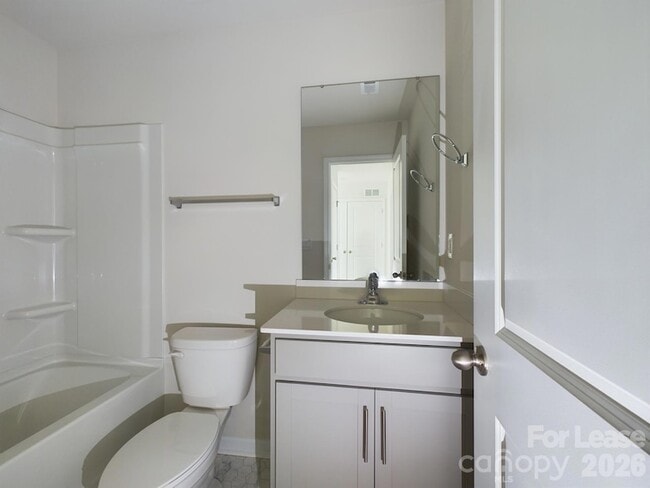 Building Photo - 8021 Murray Br Dr