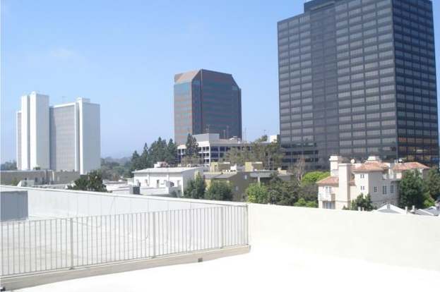 Building Photo - 1300 Midvale Ave