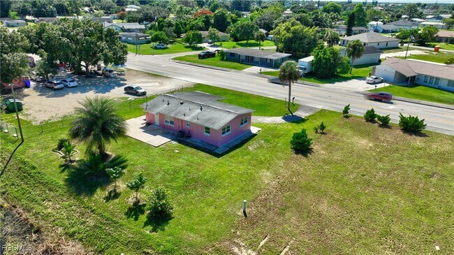 Building Photo - 120 Lee Blvd