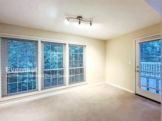Building Photo - 12170 Cardamom Dr