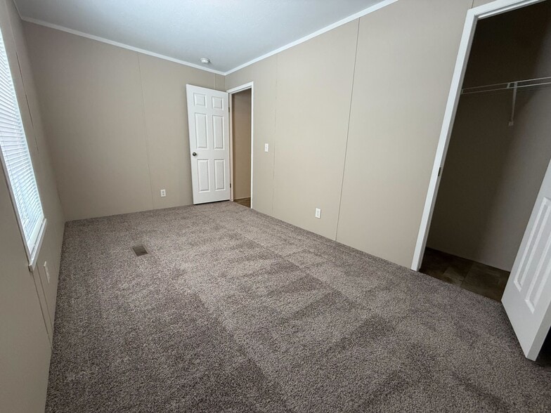 Building Photo - 71618 Penny Ct