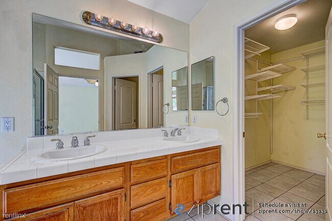 Building Photo - 4 br, 3 bath House - 18701 Caminito Pasade...