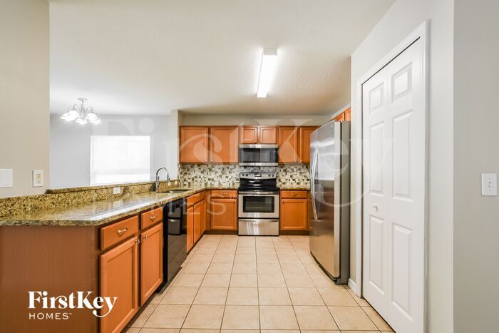 Building Photo - 213 Bella Rosa Cir