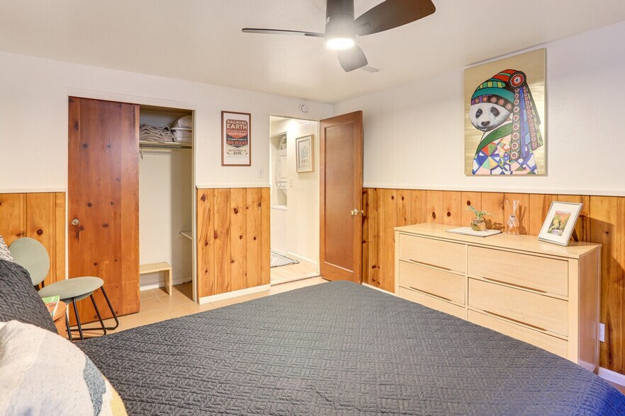 Building Photo - 1383 S Zenobia St