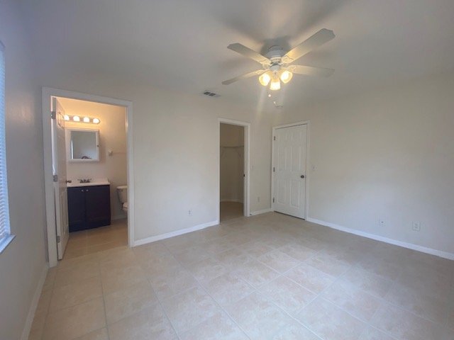 Building Photo - 1169 Lake McGregor Dr