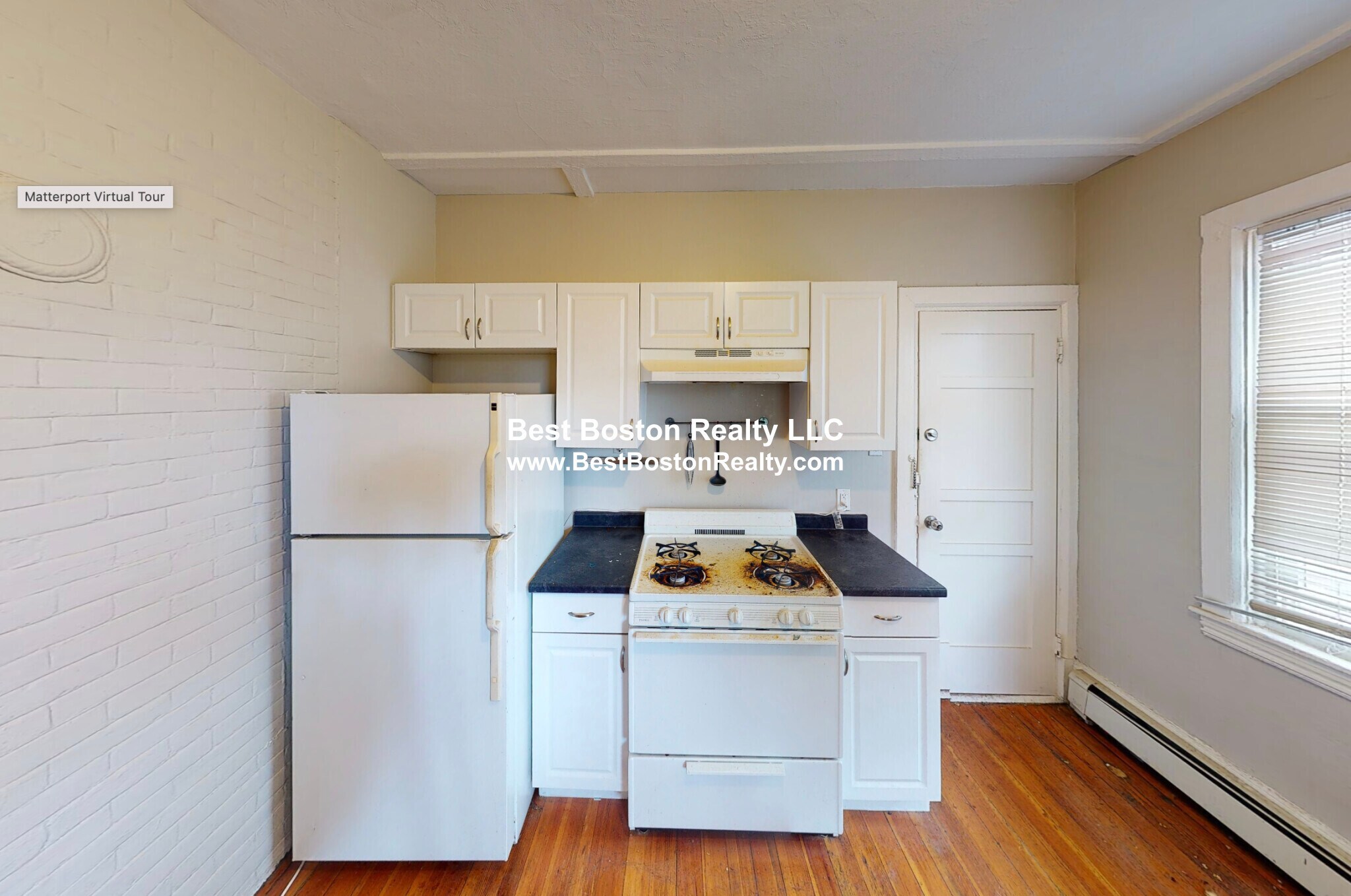 Building Photo - 63 Dana St