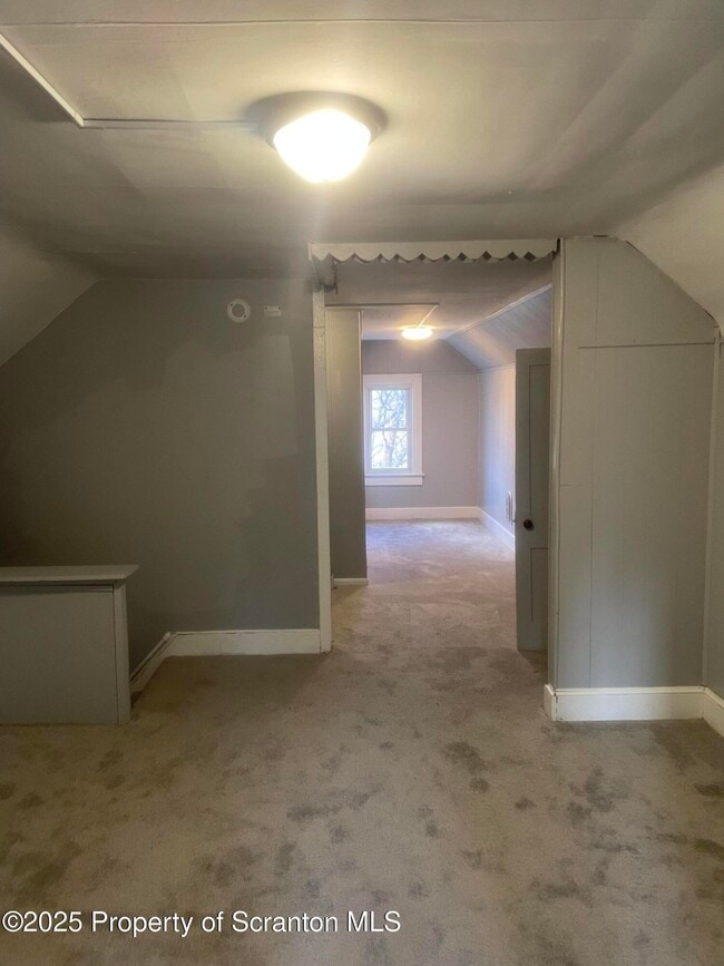 Building Photo - 2301 Boulevard Ave