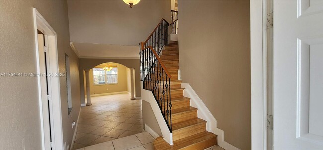 Building Photo - 3541 SW 170th Ave