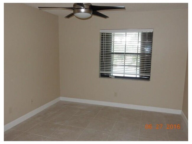 Building Photo - 3635 NW 94th Ave