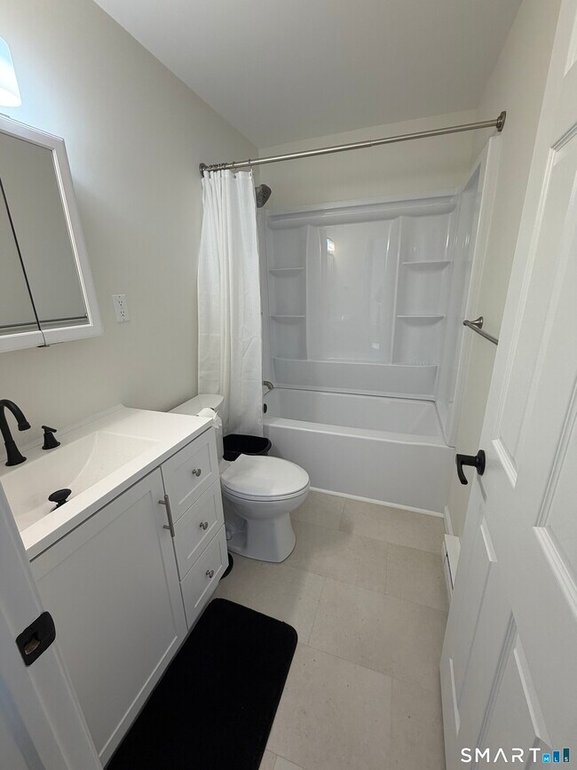 Building Photo - 2 Waco Ct