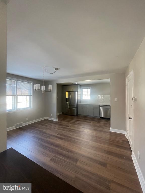 Building Photo - 1917 Winton Ave