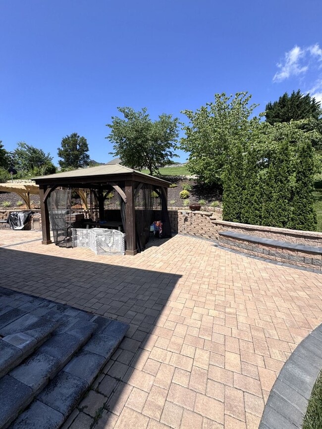 Building Photo - Single Family Home in Harrisonburg