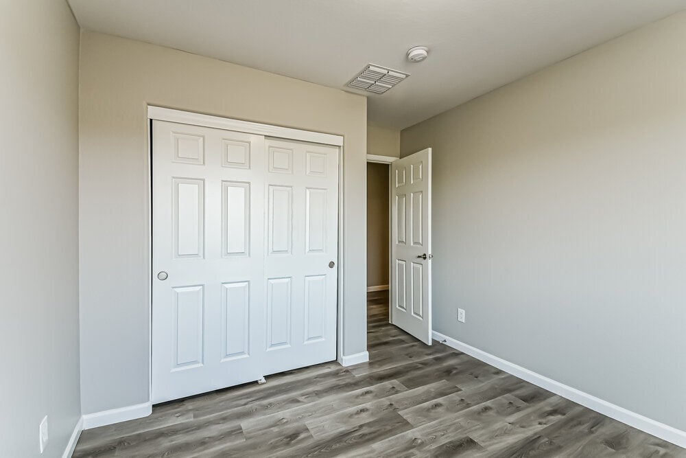 Building Photo - 43240 N Whisper Ln