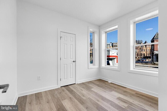 Building Photo - 1712 3rd St NW
