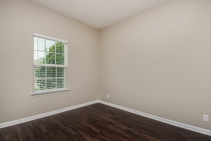 Building Photo - 1716 Hawksbill Ln