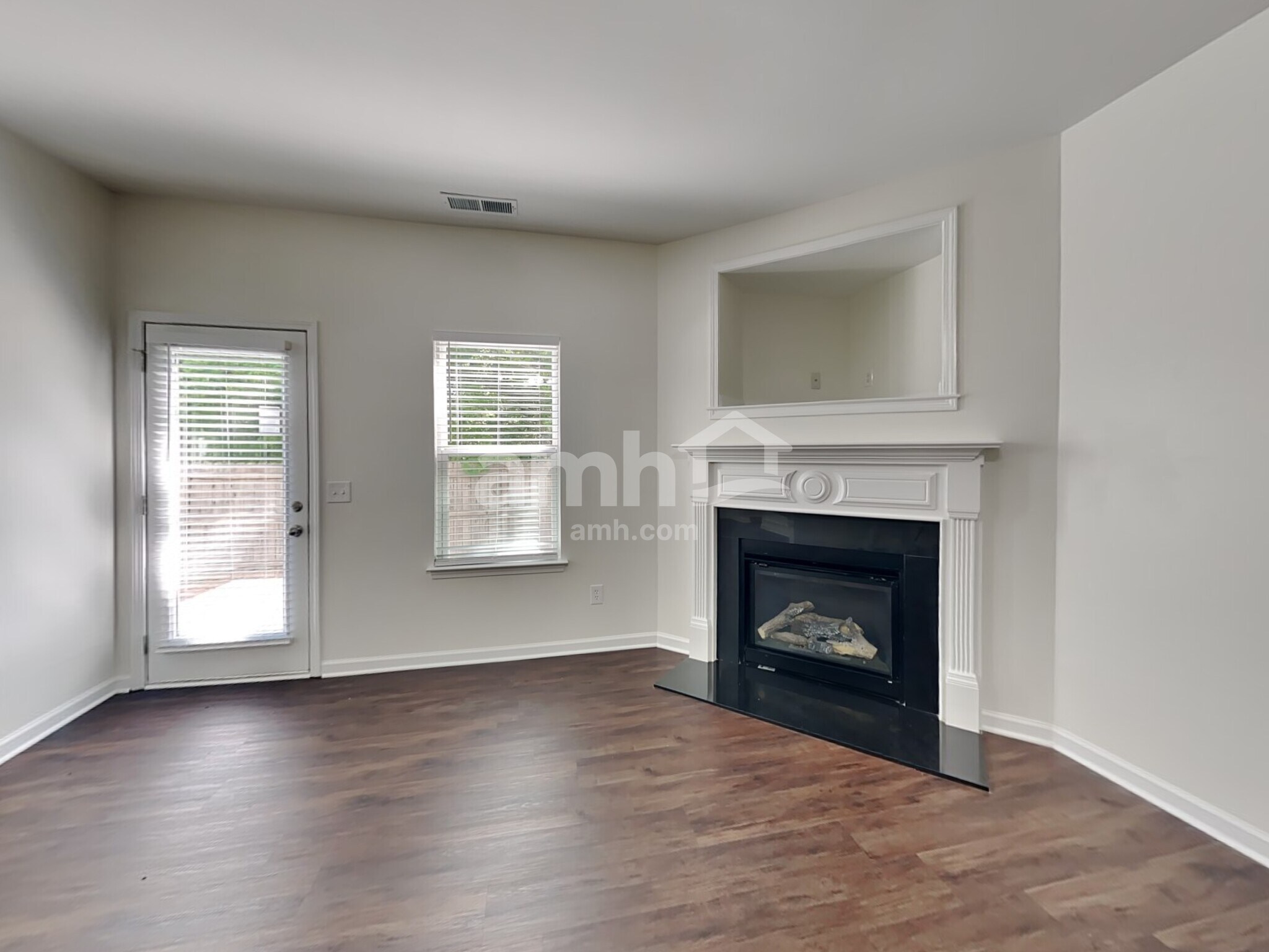 Building Photo - 4899 McEver View Dr