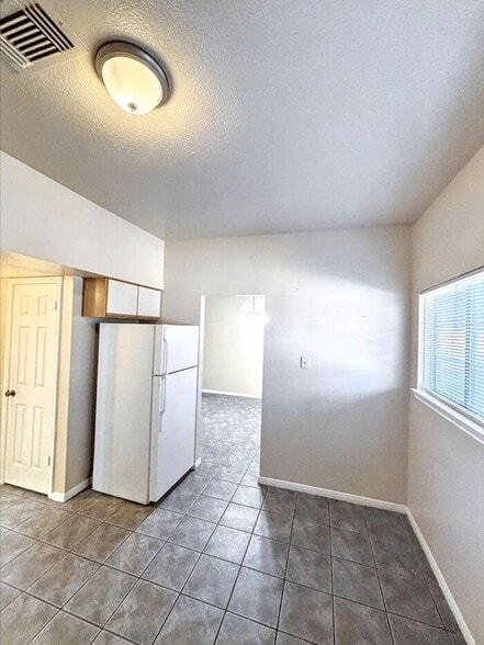 Building Photo - 8310 Wild Rose St
