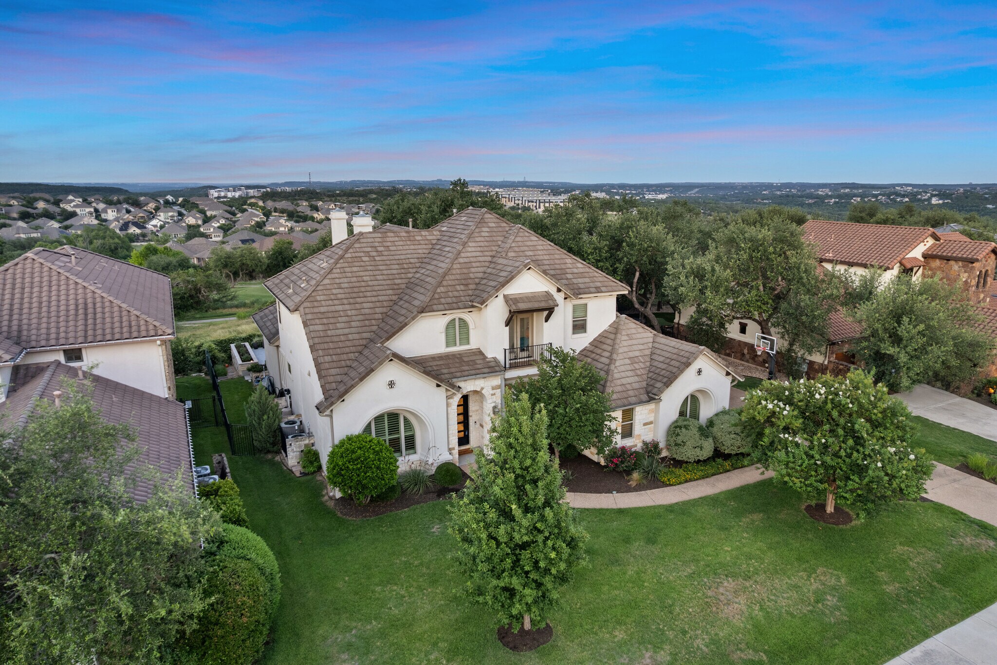 Building Photo - 4113 Sugarloaf Dr