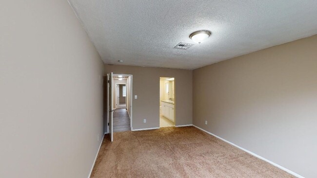 Building Photo - Coming Soon! Awesome 4/2 Single Story home in the heart of Loma Linda for Lease!