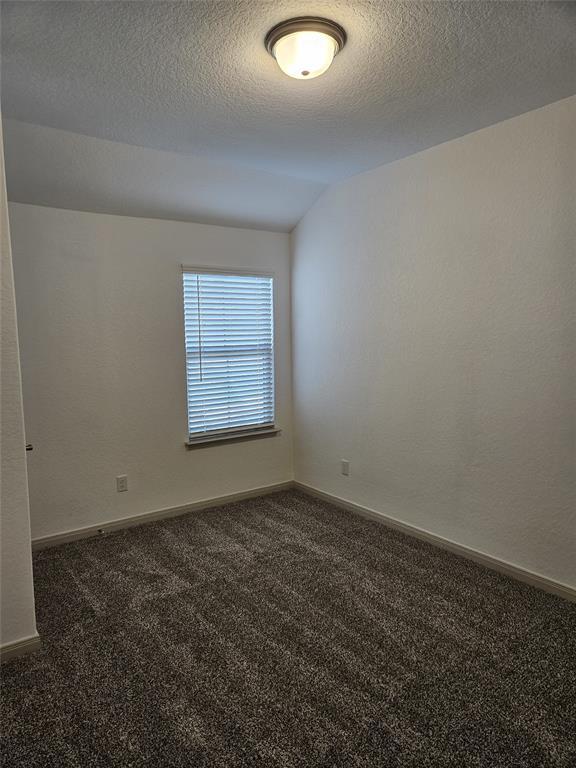 Building Photo - 7516 Magnolia Village