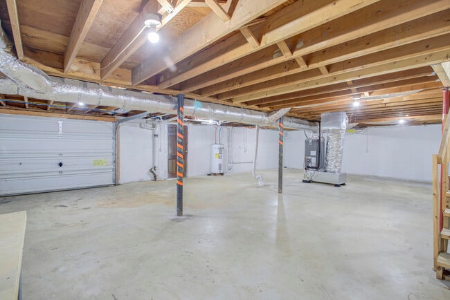 Building Photo - 101 Rose Ln
