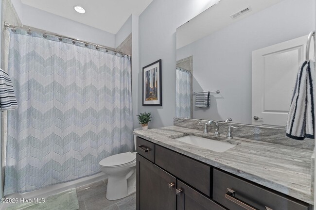 Building Photo - 12 Brownstone Ln