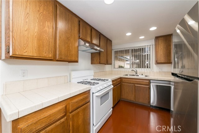 Building Photo - 8466 Kington Way