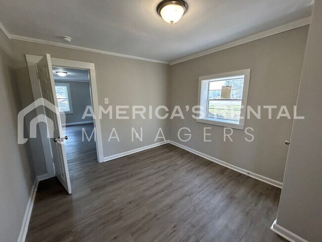 Building Photo - MOVE IN SPECIAL!!! - Home for rent in Adamsville! - Sign a lease by 5/15/26 to get ONE MONTH FREE!!!