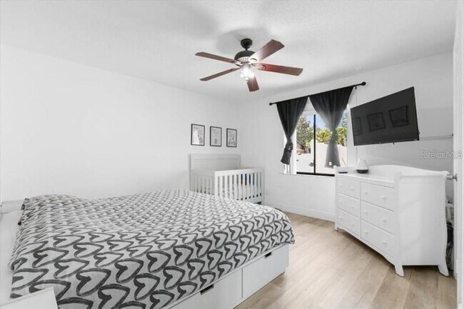 Building Photo - 2506 Bali Cir