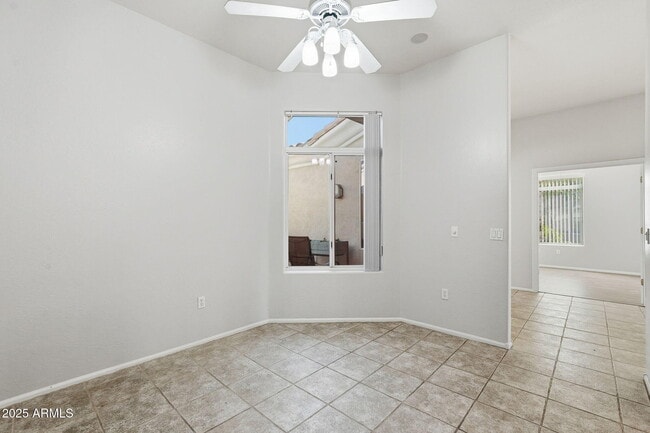 Building Photo - 1747 E Northern Ave