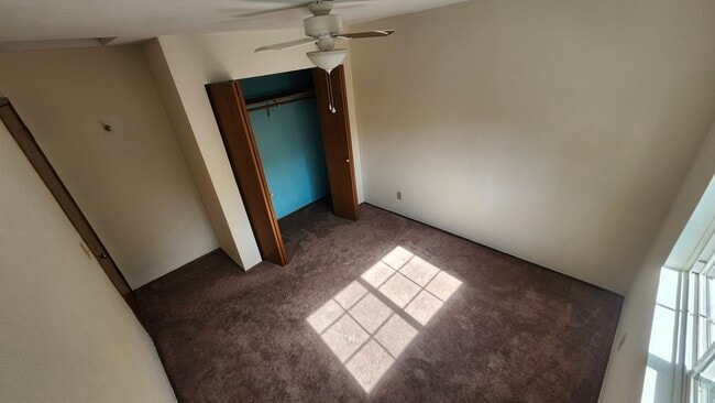 Building Photo - 35336 10th Pl SW