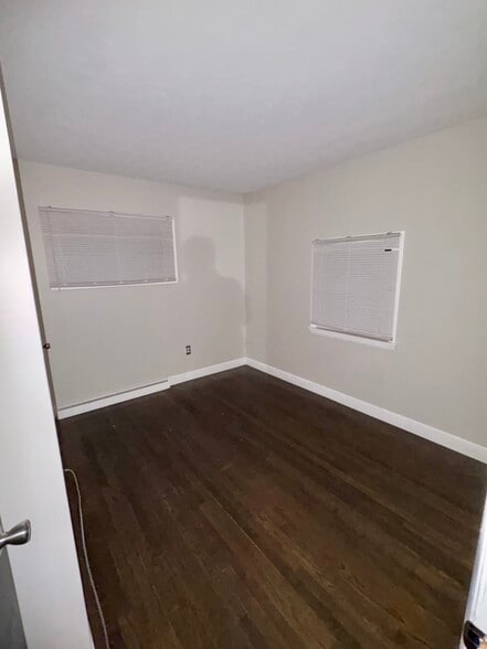 Bedroom 3 - 15 Beverly Hl