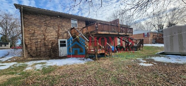 Building Photo - Two Bedroom Townhouse | New Harmony