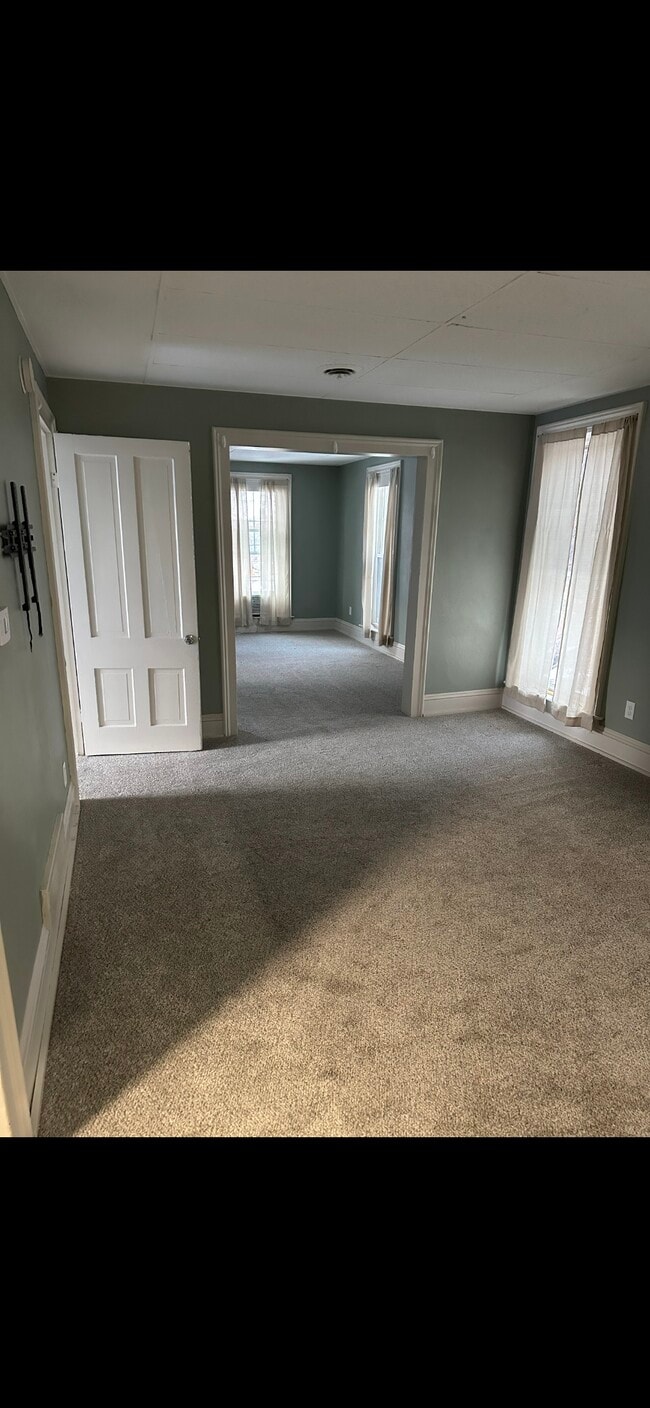 Building Photo - 1329 7th Ave