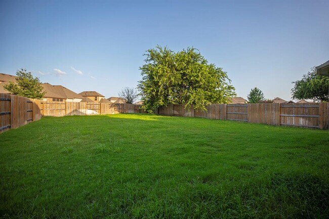 Building Photo - 3504 De Torres Cir