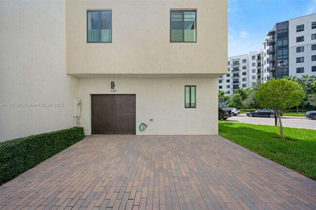 Building Photo - 8387 NW 43rd St
