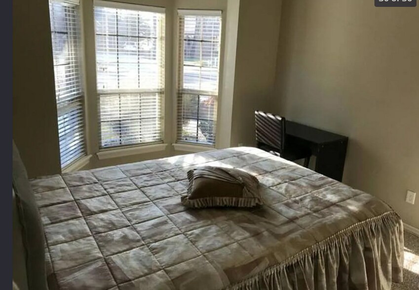 guest bedroom - 4413 Spyglass Dr