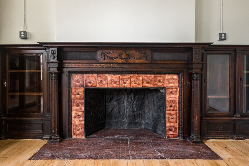 Building Photo - 223 E Ferry St