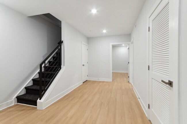 Building Photo - 3610 Haverford Ave
