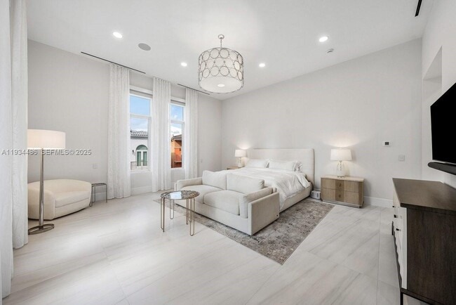 Building Photo - 3912 Island Estates Dr