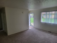 Building Photo - 240 O'Doherty Rd