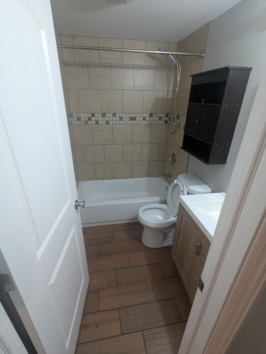 Building Photo - 4129 N Cicero Ave