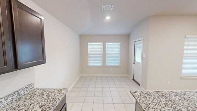 Building Photo - Beautiful Killeen Rental – Comfort and Con...