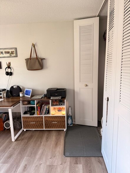 Building Photo - 40 Sheoah Blvd